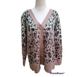 Time and Tru Size L (12-14) Furry Leopard Print Cardigan, Button Down